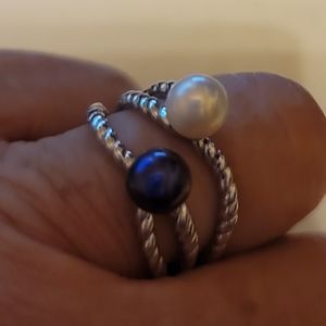 Vantel Pearls sterling silver ring
